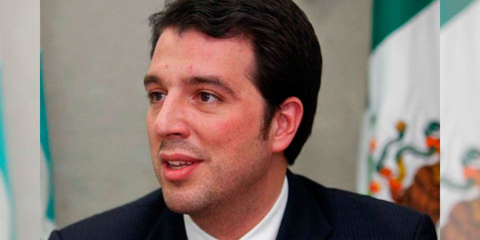 Hijo de Marta Sahagún será candidato en Celaya