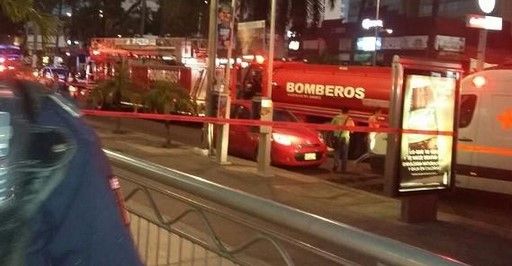Se incendia restaurante en Galerías Acapulco