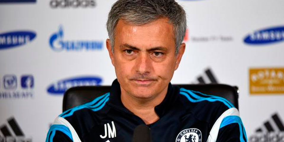 Mourinho critica a la Asociación de Futbol inglesa Mourinho critica a la Asociación de Futbol inglesa