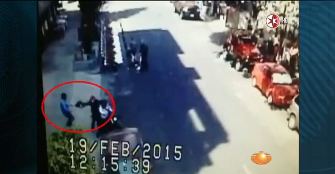 Ladrones quedan ensartados en varillas al huir Ladrones quedan ensartados en varillas al huir