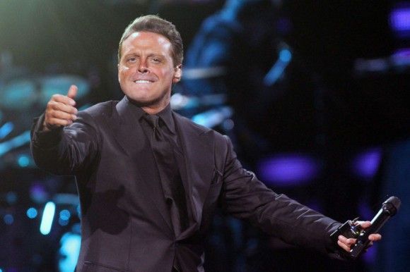 Posponen concierto de Luis Miguel en Veracruz Posponen concierto de Luis Miguel en Veracruz