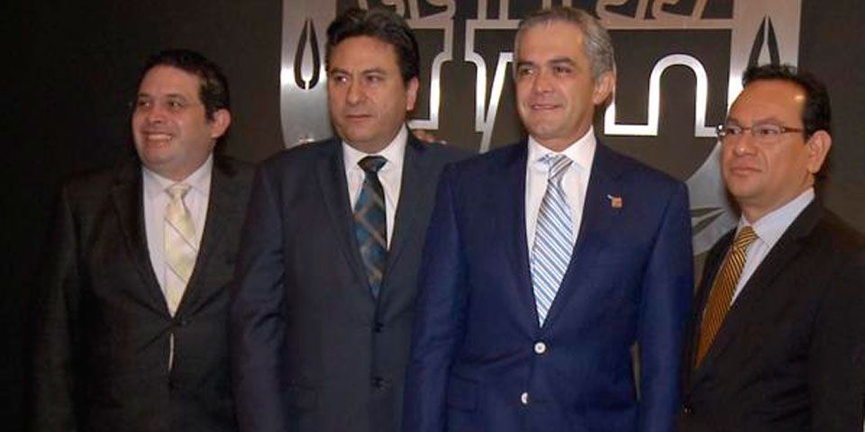 Acuerdan mecanismos de transparencia para campañas en el DF