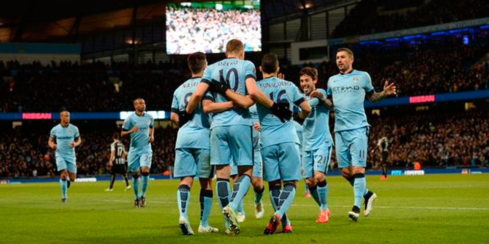 City golea y se acerca al Chelsea City golea y se acerca al Chelsea