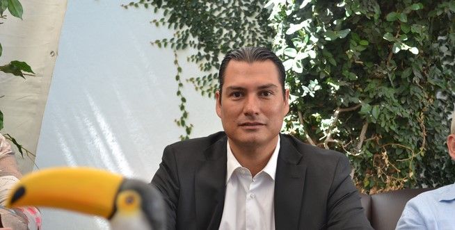 Acusan de moche a alcalde del PRI