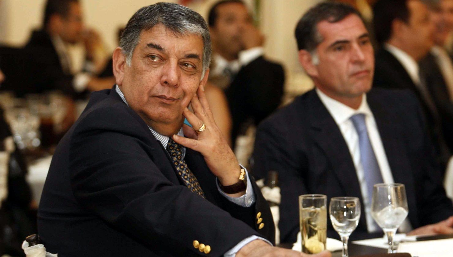 Piden que se investigue a José Murat