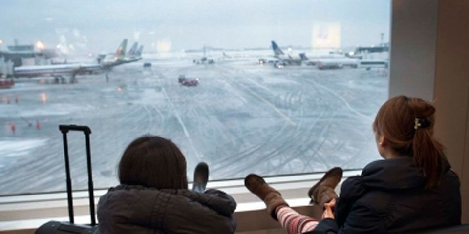 Más de mil vuelos cancelados por nevada en EEUU Más de mil vuelos cancelados por nevada en EEUU