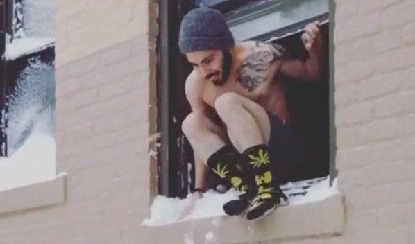 Alcalde pide a ciudadanos no saltar de la ventana