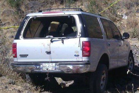 Hallan hombre degollado en Yurécuaro, Michoacán