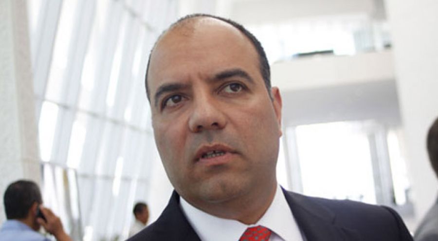 Presidente municipal de Querétaro pide licencia