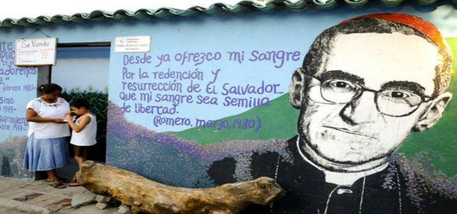 Papa Francisco aprueba beatificación de Óscar Romero Papa Francisco aprueba beatificación de Óscar Romero