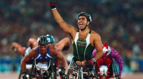 Medallista paralímpico buscará diputación federal Medallista paralímpico buscará diputación federal