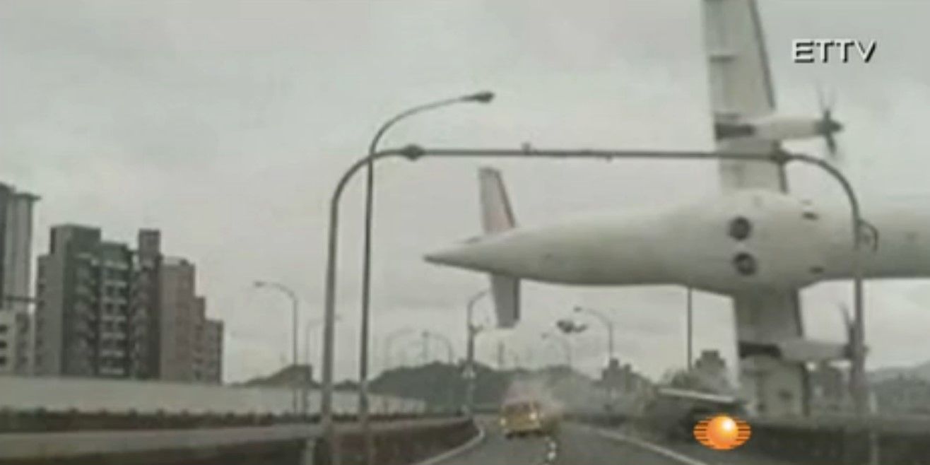 Se estrella avión en Taiwán Se estrella avión en Taiwán