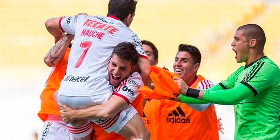 Xolos hunde más a Leones Negros Xolos hunde más a Leones Negros