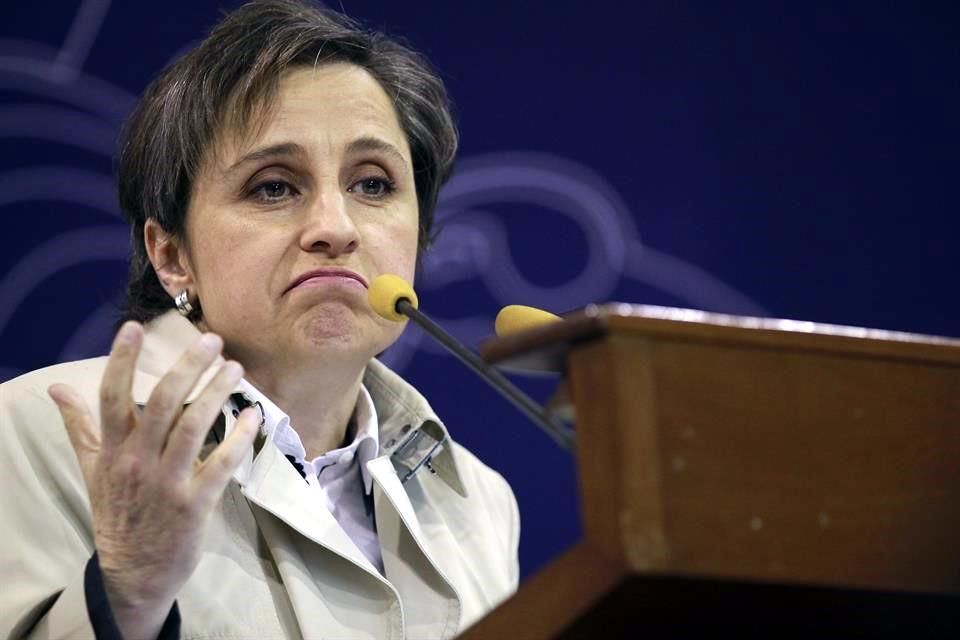 Senadores ofrecen Canal de Congreso a Aristegui