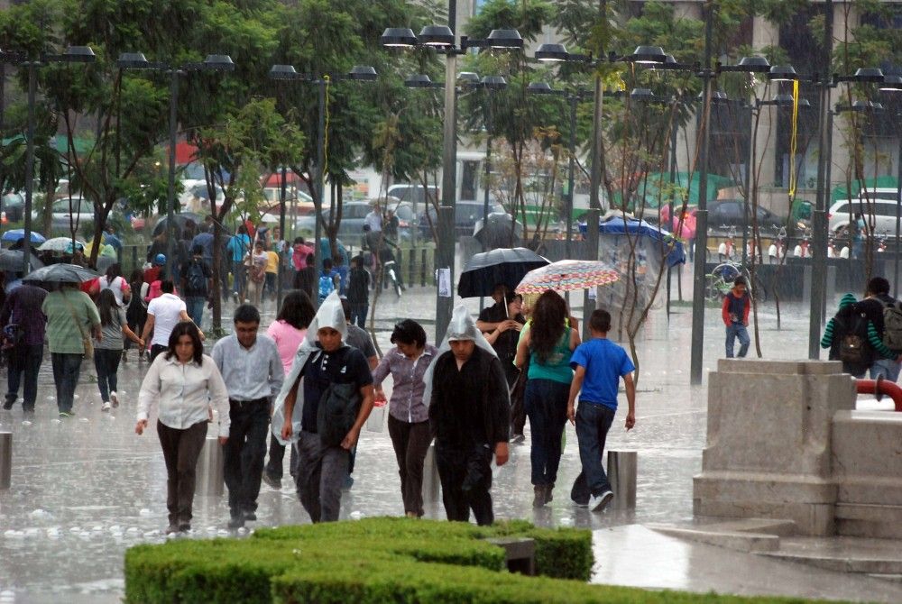 Habrá lluvia y caída de granizo en el Valle de México