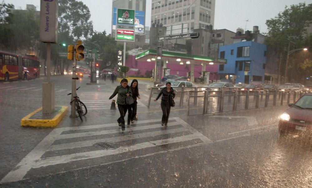 Alta probabilidad de lluvias y granizo en el Valle de México Alta probabilidad de lluvias y granizo en el Valle de México