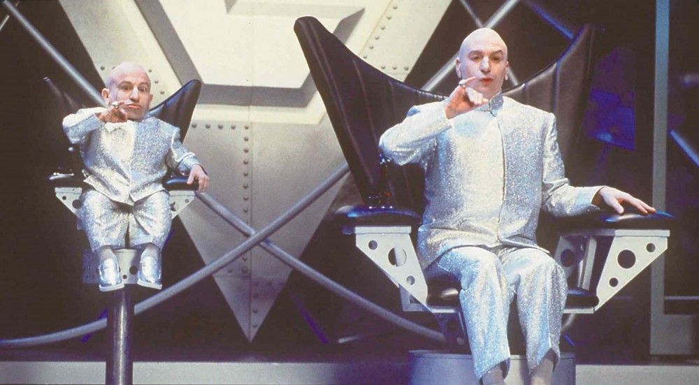 Mini-me es hospitalizado por convulsiones