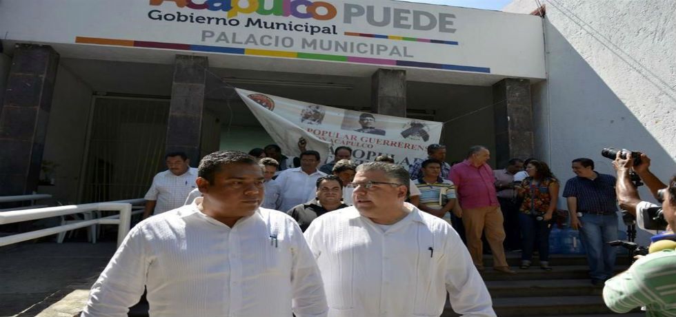 Liberan alcaldía de Acapulco