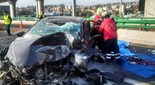 Accidente en Periférico Norte deja 3 muertos Accidente en Periférico Norte deja 3 muertos