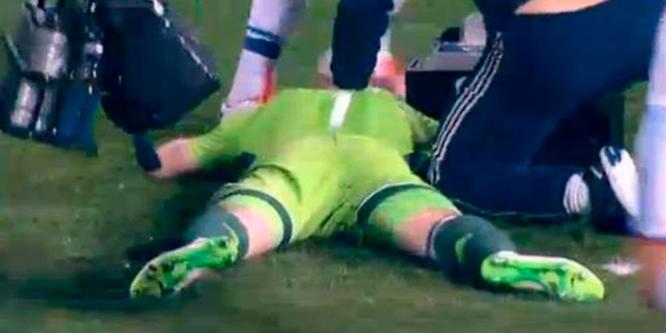Suspenden partido por agresión a portero ruso
