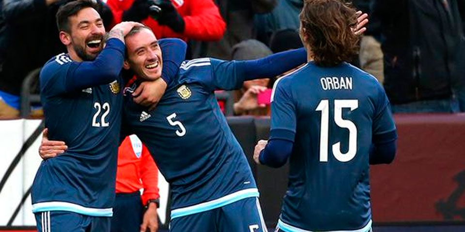 Argentina venció a El Salvador sin Messi
