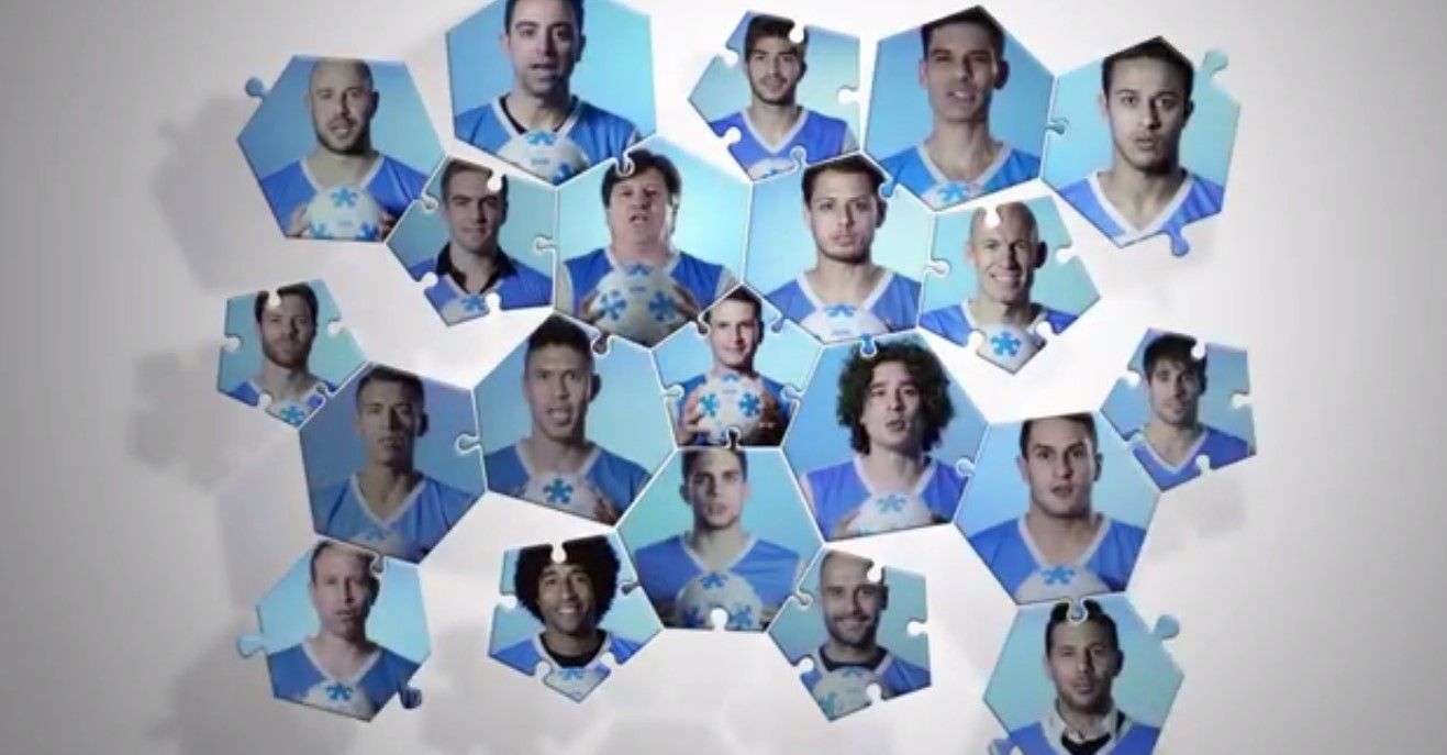 Futbolistas apoyan campaña Iluminemos de Azul