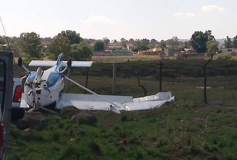 Se desploma avioneta en Ixtlahuacán del Río