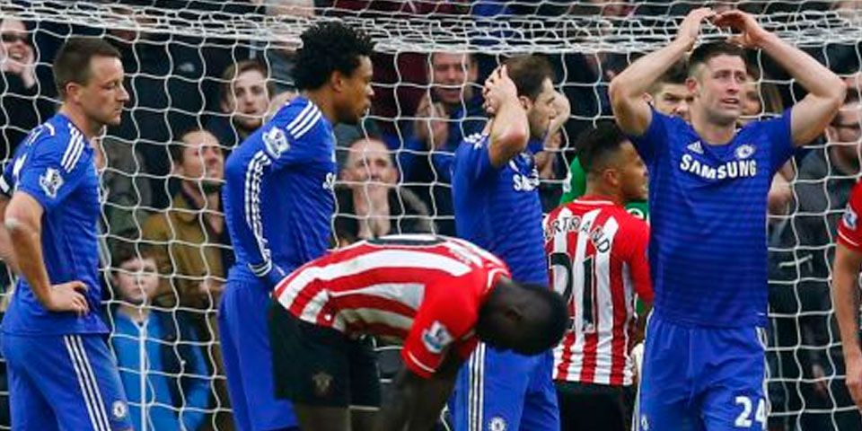 Chelsea no levanta la cabeza