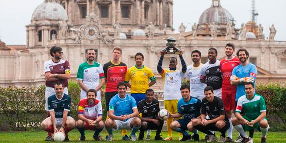 Inicia torneo de futbol del Vaticano