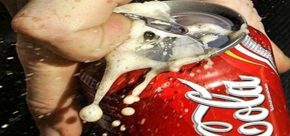 Niegan amparo a embotelladora de Coca-Cola para vender productos en escuelas