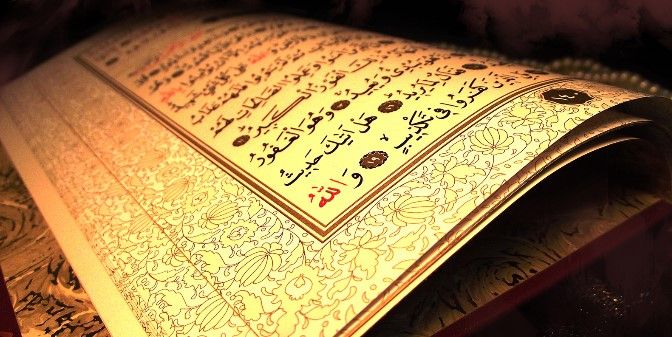 Linchan a mujer por quemar el Corán