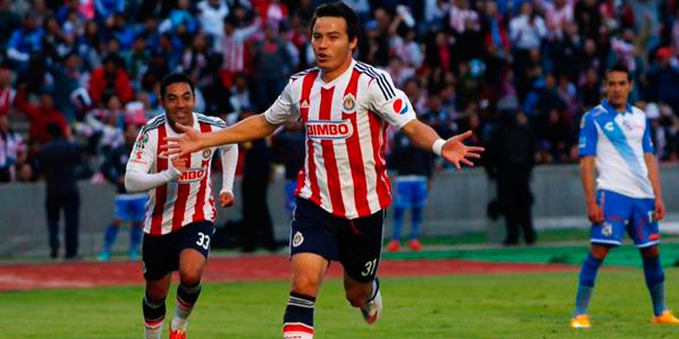 Chivas gana y evita fondo de la porcentual