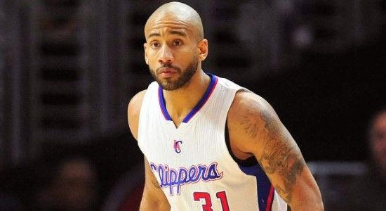 La NBA multa con 10 mil dólares a Dahntay Jones