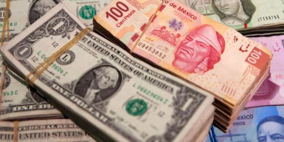 Dólar se vende hasta en 17.15 pesos