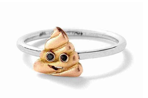 Emojis hechos joyas de oro