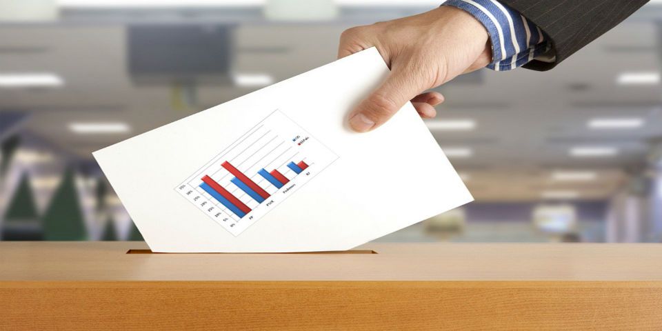 Café Político: entretenido pero ocioso el juego de las encuestas para 2018