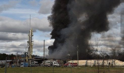 Explosión en Alabama deja un muerto Explosión en Alabama deja un muerto