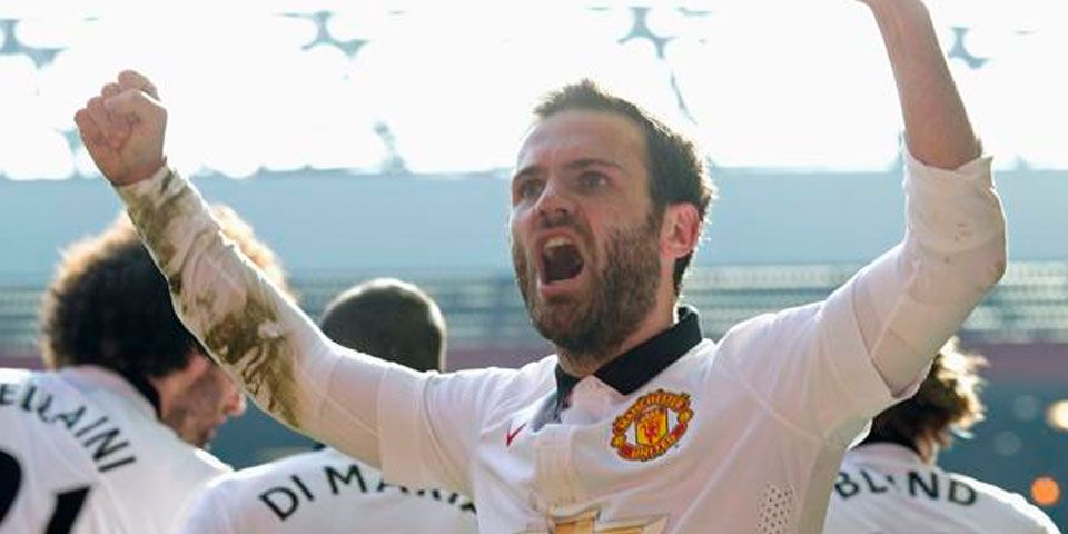 Mata le da el clásico al United