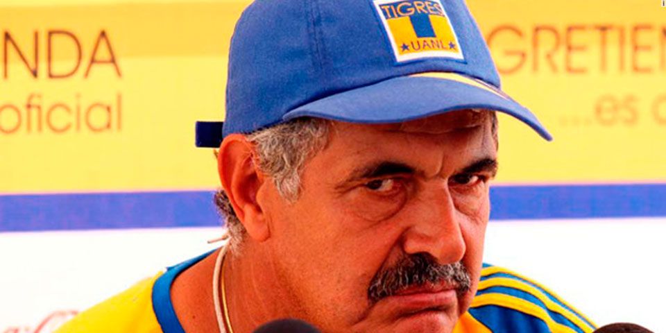 Video: ‘Tuca’ insulta a aficionado