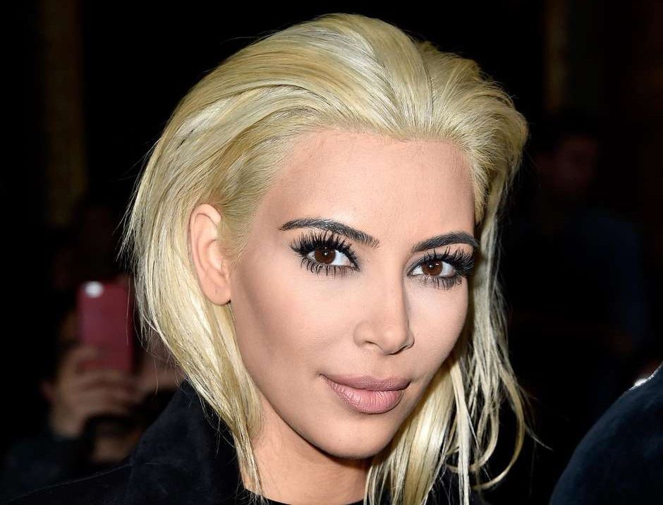 Kim Kardashian se vuelve rubia Kim Kardashian se vuelve rubia