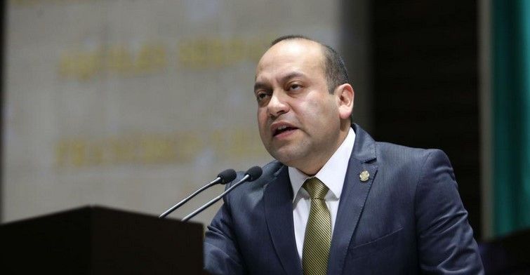 Julio César Moreno sería presidente de la Cámara de Diputados