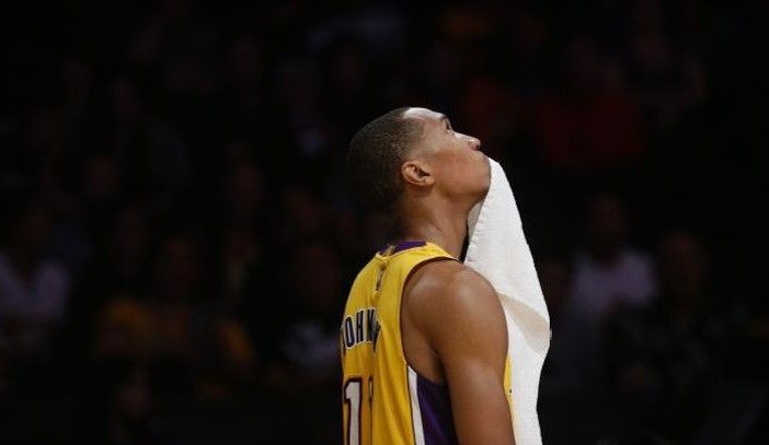 Lakers llega a 50 derrotas