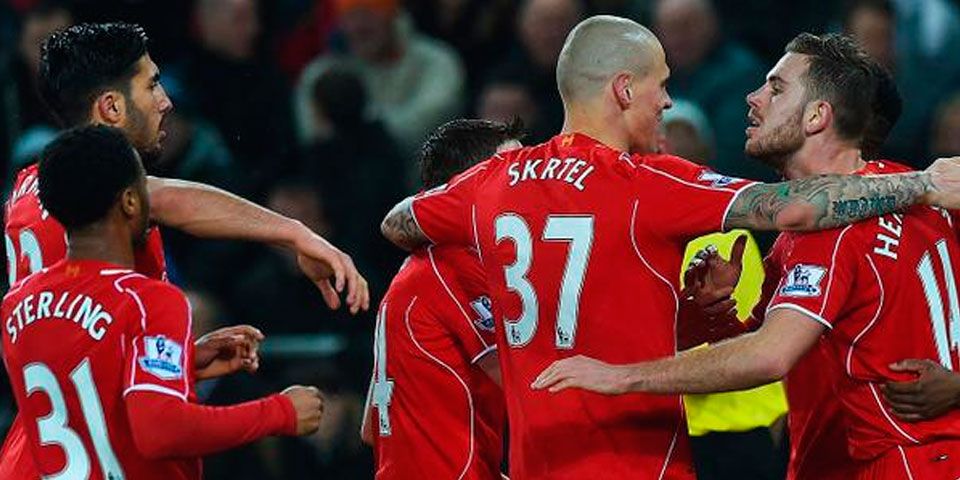 Liverpool gana y sigue peleando por puestos Champions