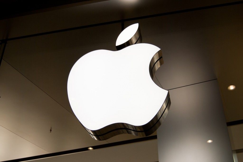 Debaten sobre libertades por litigio entre Apple y EE.UU. - logo-apple-store1-1024x685