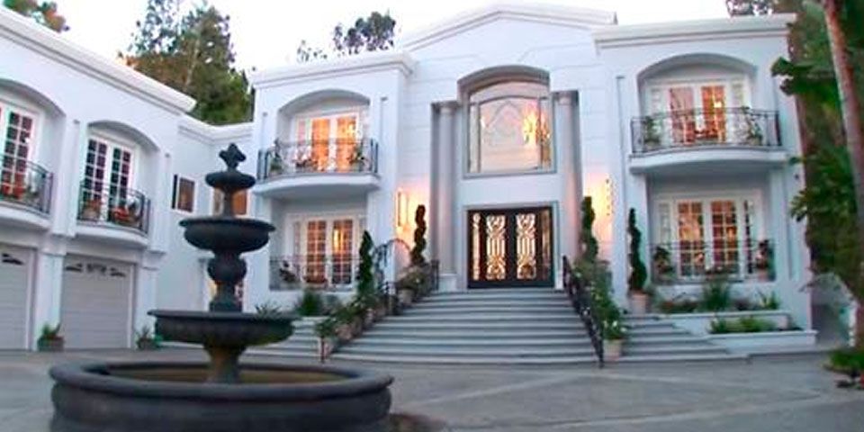 Manny Pacquiao compra mansión de 12.5 mdd