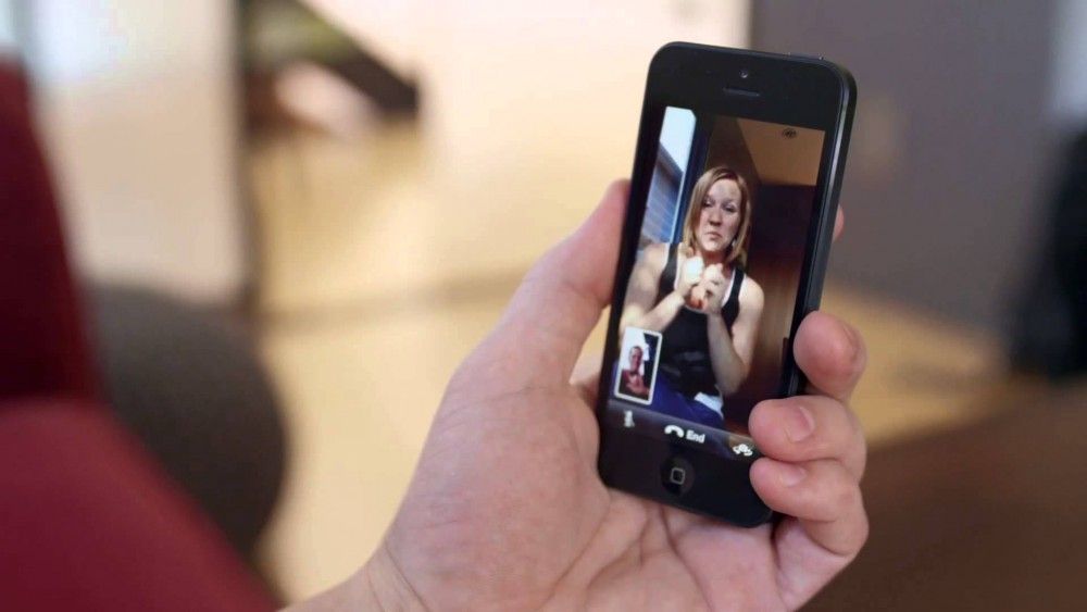 Realizan parto vía FaceTime Realizan parto vía FaceTime