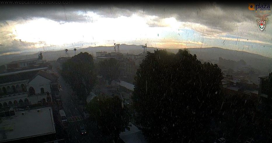 Granizada en la ciudad de Morelia Granizada en la ciudad de Morelia