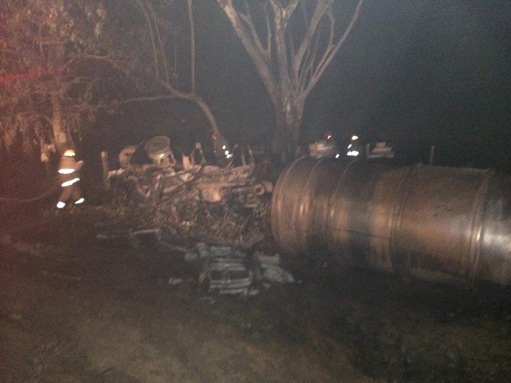 Suman 9 muertos por explosión en Tabasco