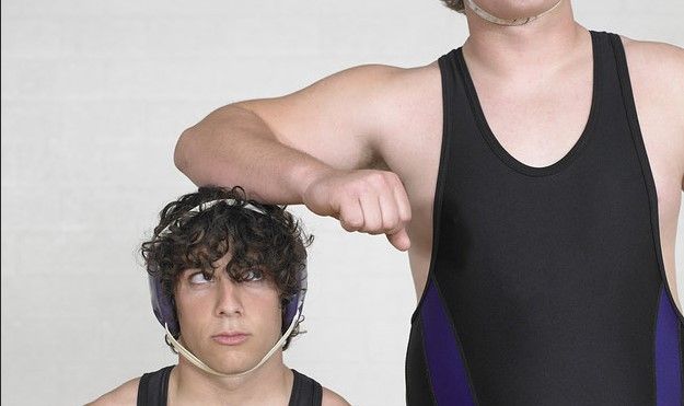 Estudio revela que hombres de baja estatura viven más