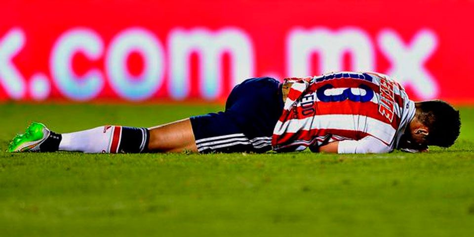 Querétaro frena a las Chivas